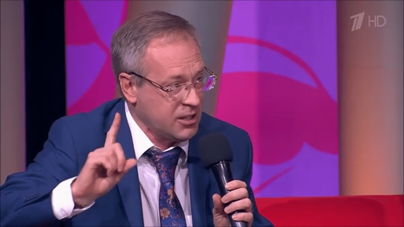 18 Евгений Змиев эксперт ТВ кандидат экономических наук Первый канал ток-шоу Мужское Женское